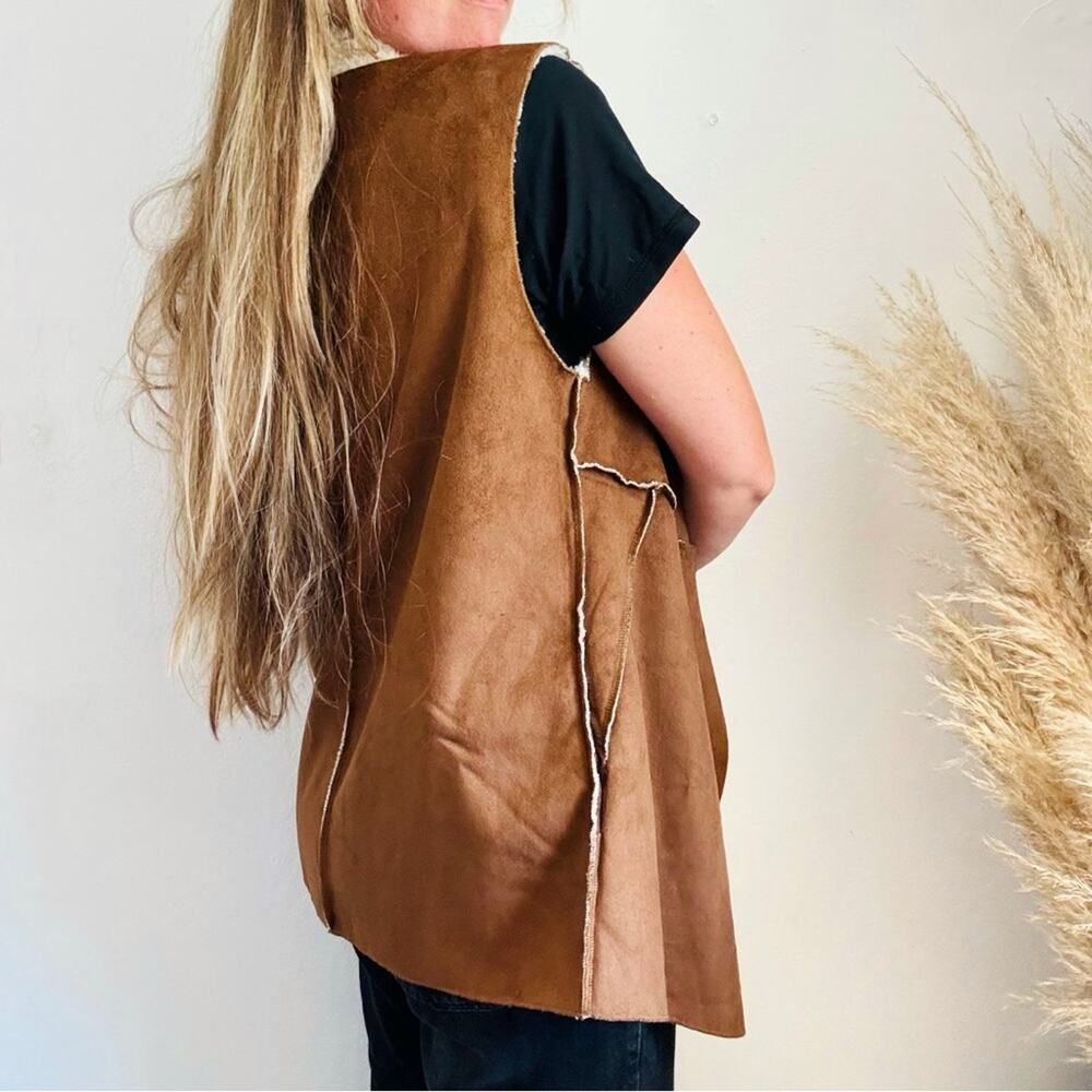 ANTHROPOLOGIE Brown Cream White Teddy Shearling $138 Open Vest Sleeveless Top M - Picture 3 of 16